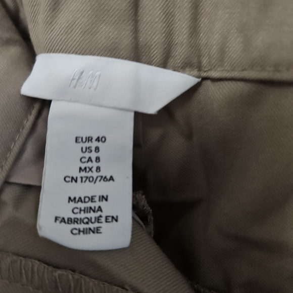 Khaki H&M Straight Wide Legged High Waisted Dress Trouser Work Pant (Size 8) - Picture 10 of 12